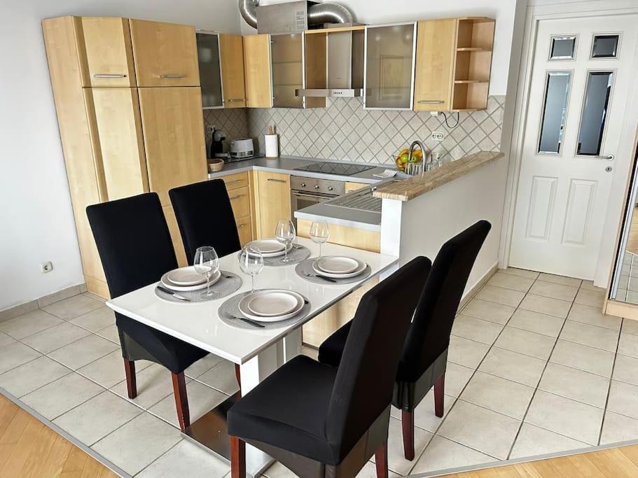 Sea View Apartment 스플리트 외부 사진